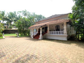 OYO 9826 Garden Villa