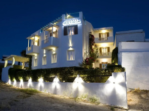 Ostria Hotel
