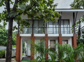 Casa Maxima - 4BR w Private Pool 1km to the Beach