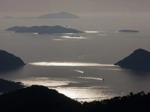 Apartments Malo Lago