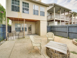 Townhome Near Lake Hamilton & Race Track!
