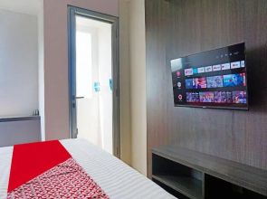 Super Oyo 91593 San San Rooms Gunung Putri Square