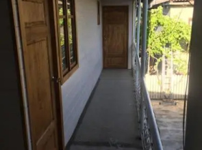 Guest House At Lakoba 36