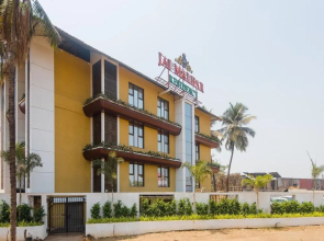 OYO 13468 Hotel Jai Malhar Residency