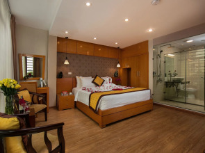 Hanoi Lotus Boutique Hotel