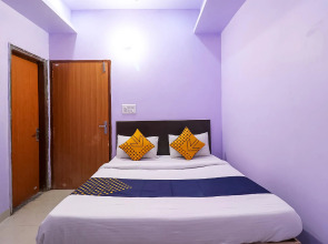 SPOT ON 63051 Metro Palace