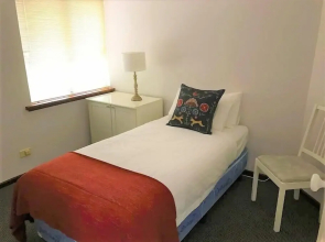 Victoria Park Villa 1