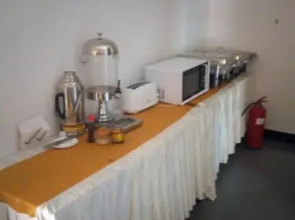 Green Palm Hotel