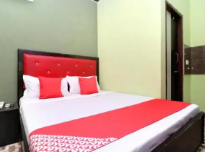 OYO 28180 Hotel Piyush
