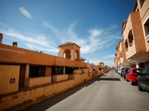 Duplex 6 pax con Wifi en Bahia Sur con parking y piscinas comunitarias