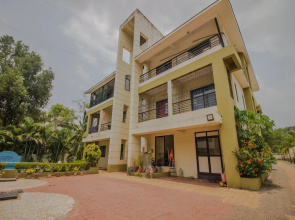 OYO 13057 Home 2BHK Happy Enclave