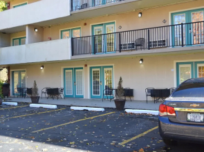 Econo Lodge Bloomington