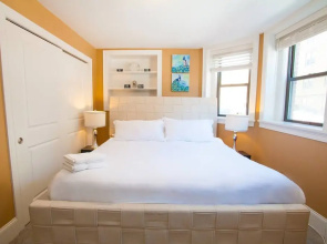 Lux Condo Near Boston - 3 King Beds 2 Bath-parking