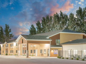 Super 8 by Wyndham Webster City IA