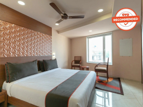 Collection O 50252 Hotel Simran Raghuveer Para