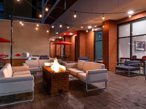 Home2 Suites by Hilton Columbia Downtown