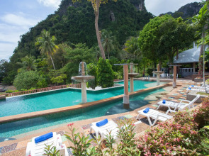 Arawan Beach Resort Krabi