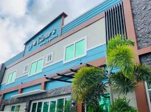 Jo Carter's Hotel and Suites Angeles City