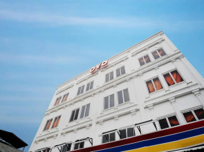 Hotel O Bakti Homestay