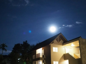 Shanti-Retreat Hotel