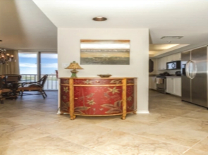 Seagate C 1004 - 2 Br Condo