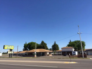 Leisure Inn