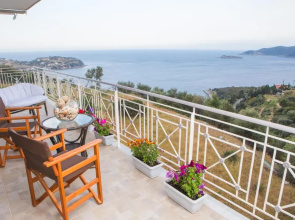 Argo Summer House