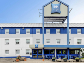 B&B HOTEL Rostock-Broderstorf