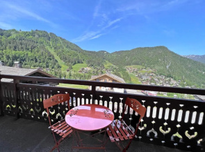 GROTTE AUX FEES A, appartement skis aux pieds