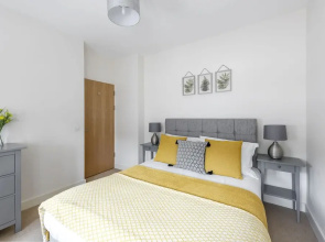 Stay in The Heart of Bath