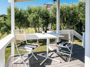 Peaceful Picnic Bay - Surfdale Holiday Home