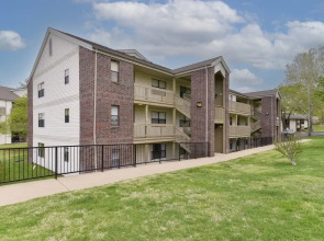Pointe Royale 123-1 2 Bedroom Condo
