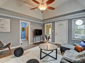 Amazing 3BR/2BA home! Steps to Fountain Square!