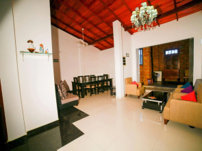 Airport City Hub Hotel