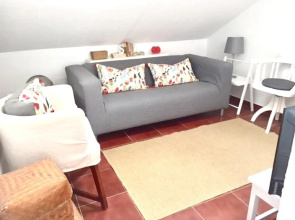 House With 3 Bedrooms in São Martinho do Porto, With Balcony and Wifi Near the Beach