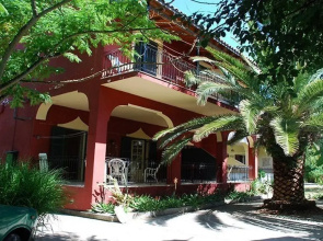 Teressa Apartments