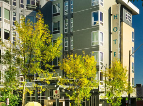 Staypineapple, Watertown Hotel, University District Seattle