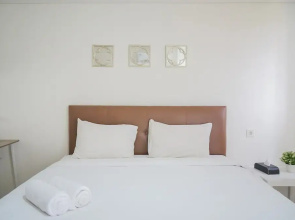 Minimalist Studio Bintaro Icon Apartment near British School