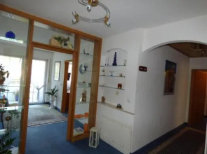 Meyer Pension