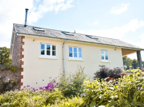 Burnhaies Farm Coach House