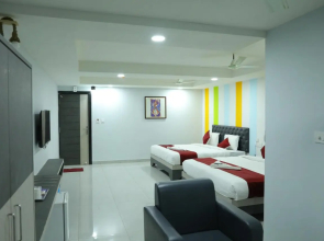 Hotel Blue Moon