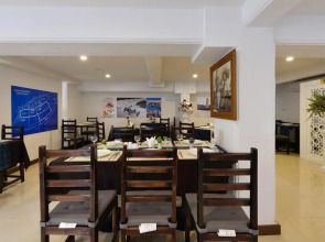 Siam Champs Elyseesi Unique Hotel