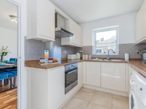 Stylish townhouse in the heart of Summertown