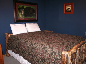 Lazy R Cottages: 17
