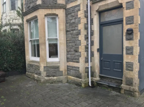 Oakfield Premier Apartments - Fast Wifi - 5 mins City Centre