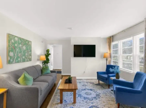 Rose Drive Roost 2