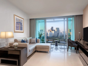 Dusit Suites Hotel Ratchadamri, Bangkok