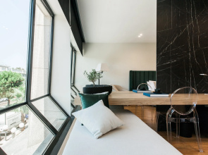 Superior Luxury Suite Athens Riviera by The Olon