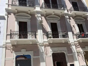 Azzurra Flat Bari Center