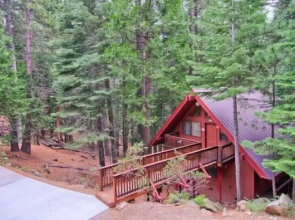 Scenic Wonders Yosemite Escape 3 Bedroom